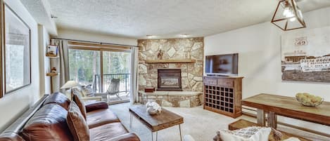 Enjoy your next vacation in this cozy, quaint, condo - Atrium 003 Breckenridge Vacation Rental