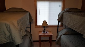 BEDROOM202