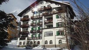 Picture 1