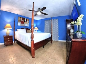 Holiday Villas III Unit 109