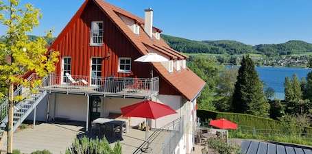 Ferienhaus mit Seeblick