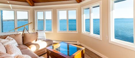 Third or top floor lounge- spectacular ocean views. 