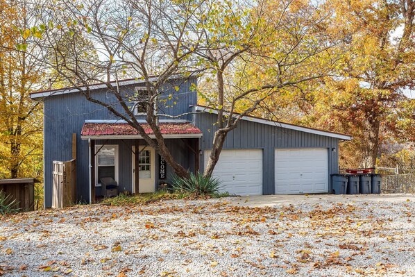 Front of the cabin. 