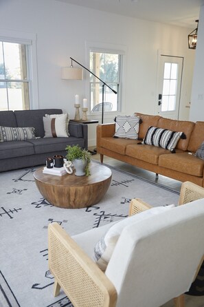 Main living room 