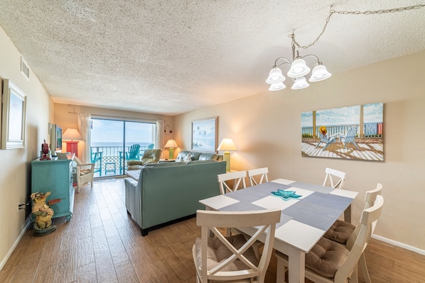 Welcome to Regency Towers 407 "The Memory Maker"
This 2 bedroom/2 bathroom condo is located on the 4th floor