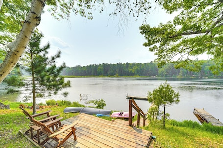 Gordon Vacation Rental | 2BR | 2BA | 2 Stories | Stairs Required