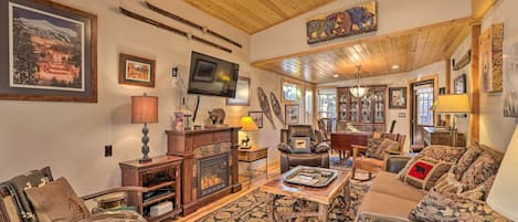 Breckenridge Vacation Rental | 2BR | 1BA | 768 Sq Ft | 2 Steps to Access