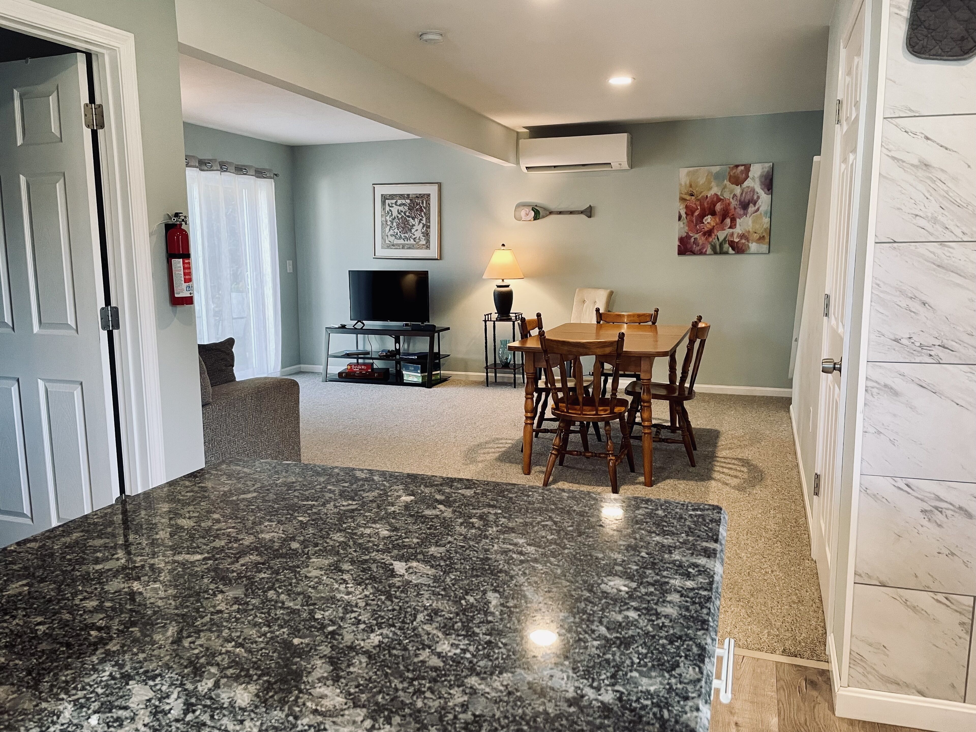 Maine cottage furniture outlet discount
