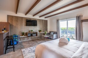 Spacious living area 