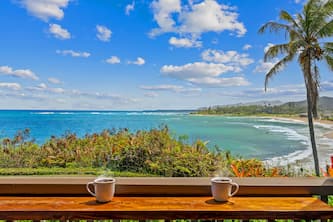 Beautiful OCEANFRONT Kauai Condo with Spectacular Views & Beach Access