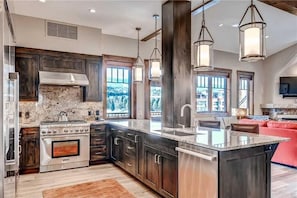 Spacious kitchen