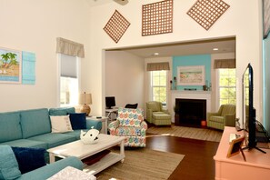 Living Room w/ Fireplace