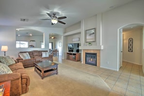 Living Room | Gas Fireplace | Central A/C & Heating
