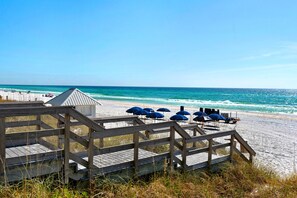 Beach Access at Ariel Dunes