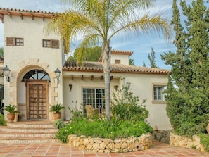Holiday Home Exterior [summer]