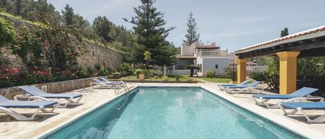 Holiday Home Swimming Pool