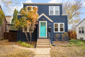 Welcome to Nokomis Blue!