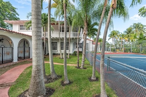 Sport court