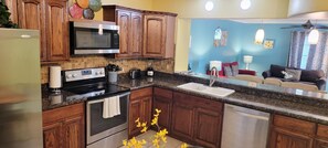Indoors, Appliance, Microwave, Oven, Kitchen