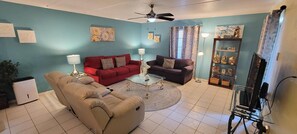 Home Decor, Architecture, Building, Furniture, Indoors