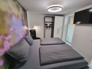 Ferienwohnung Magnolie-"Ferienwohnung Magnolie" Schlafzimmer