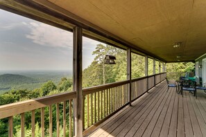 Exterior | Deck