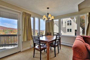 The dining area with beautiful mountain views