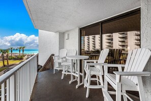 Mainsail 215 Balcony