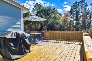 Back Deck | Gas Grill