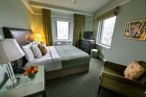 Comfortable unit with 1 King size bed