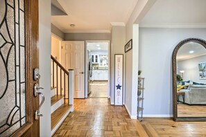 Entryway | Foyer