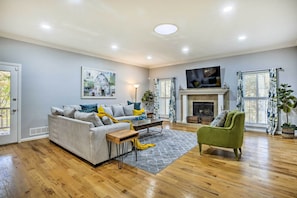 Living Room | Wood-Burning Fireplace