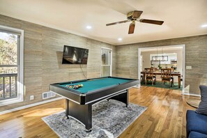 Game Room | 2,814-Sq-Ft Apartment (Top Floor Only)