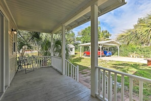 Covered Porch | Keyless Entry