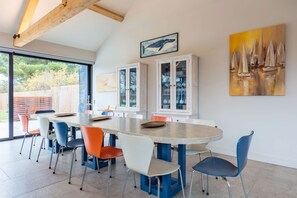 West Heath, Brancaster Staithe: Dining area with seating for 10 people