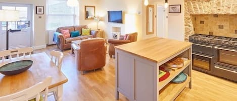 The Old Dairy, Masham - Host & Stay