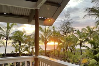 Hawaii Life Rentals Presents Hale Honu
