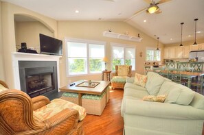 107 SE 55th St Oak Island NC-large-002-028-LivingDiningKitchen-1500x993-72dpi