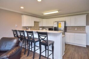 Ocean Walk 2204 105 SE 58th St-small-009-28-KitchenBreakfast Bar-666x443-72dpi