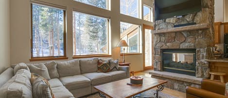 Breckenridge Vacation Rental | 3BR | 3.5BA | Stairs Required | 2,247 Sq Ft