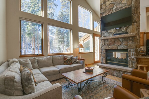 Breckenridge Vacation Rental | 3BR | 3.5BA | Stairs Required | 2,247 Sq Ft