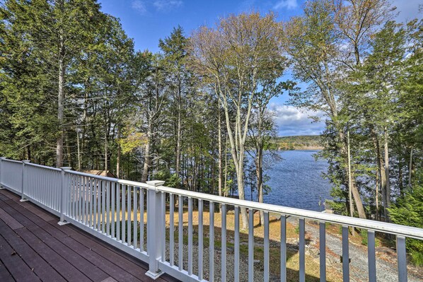 Newton Vacation Rental | 3BR | 2.5BA | 3 Stories | Stairs Required | 2,350 Sq Ft