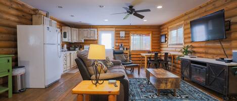 Enjoy your time in Teton Valley staying in this beautiful cabin, with a wonderful open layout to enjoy the company of friends and family.