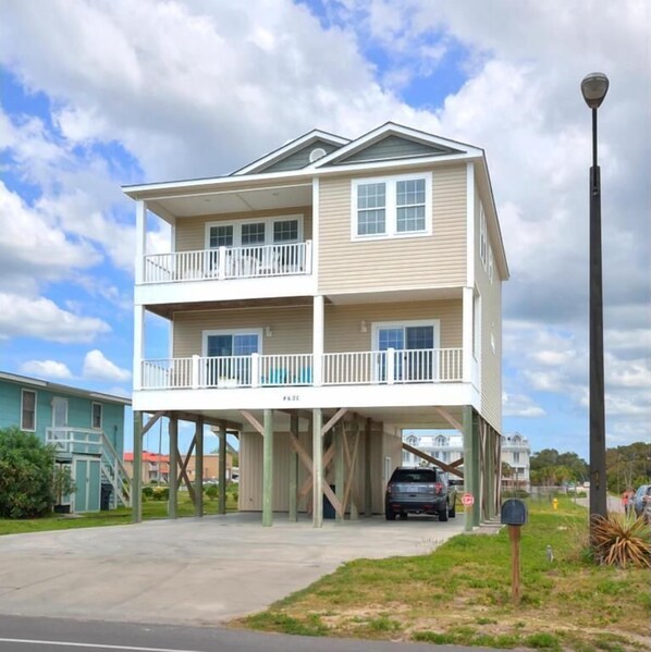 4630 E Beach Dr Oak Island NC-large-001-001-Front of Home-1000x1000-72dpi