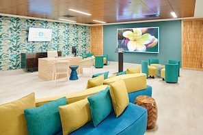 Concierge desk