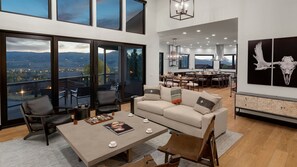 Great room, view into dining area and kitchen