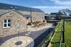 The Chaffhouse -  4 Bedroom - Llangennith (6726)