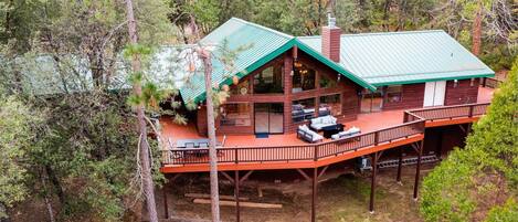 About 2000 sqft deck wraps the cabin, There is a ton of outdoor space to relax and entertain