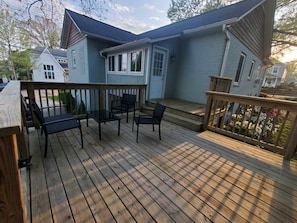 Large back deck with seating