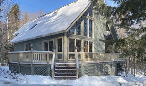 Open airy house with ample parking for six cars